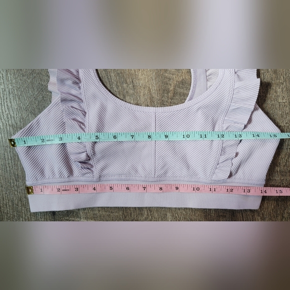 FP Movement Free People Ruffled Up Yoga Top Women's L Lilac Sport Bra Crop Tank - Picture 8 of 12